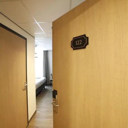 Long Aparthotel *