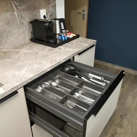 Long 3* Ντεν Χέλντερ